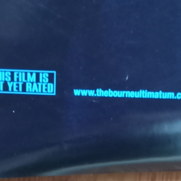 ORIGINAL Movie Theater Poster: The Bourne Ultimatum [40" x 27"; Double-Sided] - Picture 4 of 10